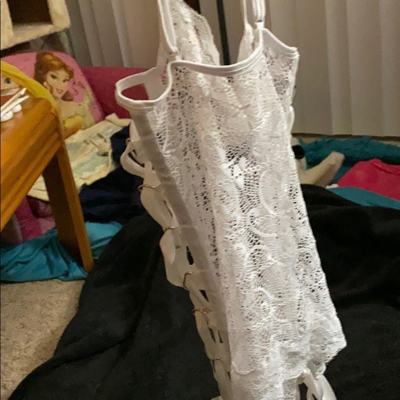 White intimate top w/ lace up sides/garter straps - Picture 5 of 5